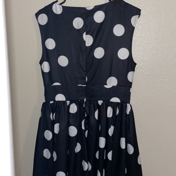 Polka Dot Dress - Picture 4 of 4